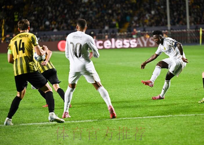 皇馬主場食硬馬賽 皇馬主場食硬馬賽