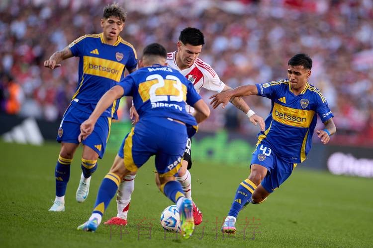 马斯坦托诺将赴皇马 转会费将打破阿甲纪录